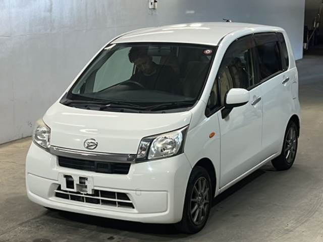 DAIHATSU MOVE 2013