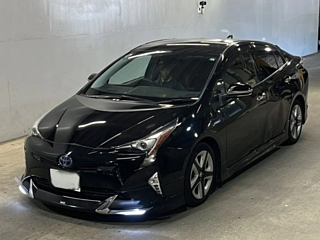 TOYOTA PRIUS 2017