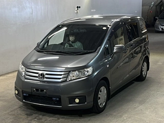 HONDA FREED 2011