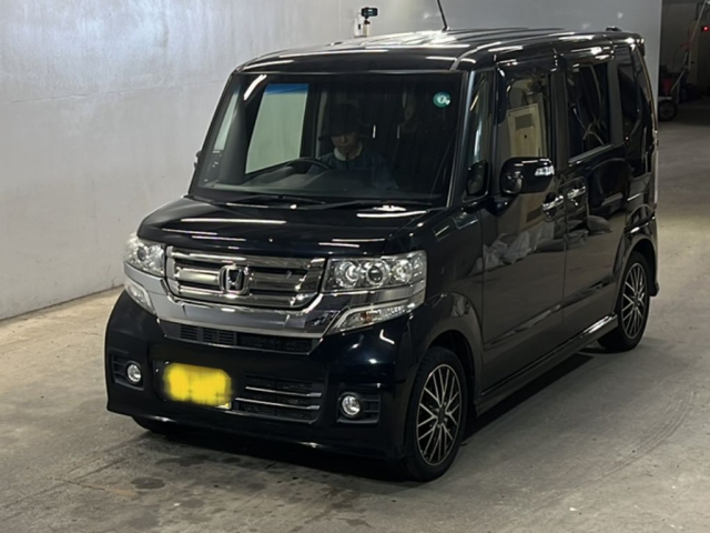 HONDA N BOX 2017