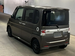 DAIHATSU TANTO 2010