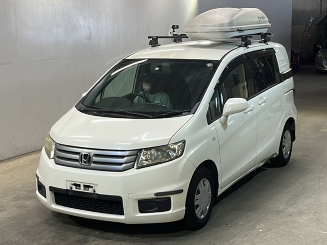 HONDA FREED 2010