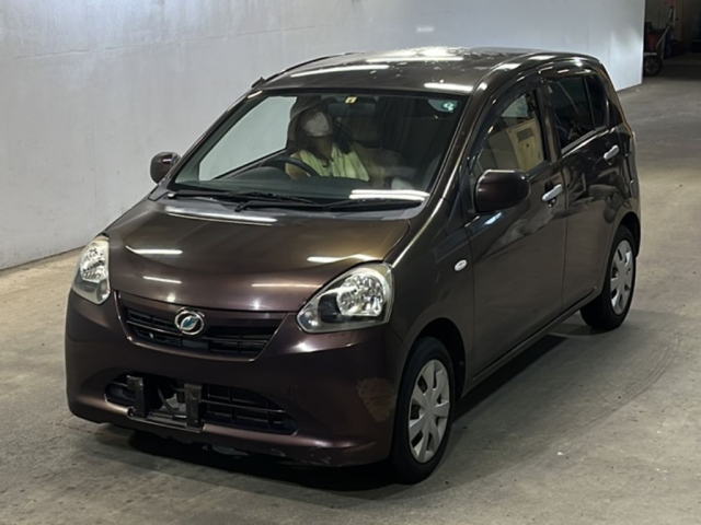 DAIHATSU MIRA E S 2012