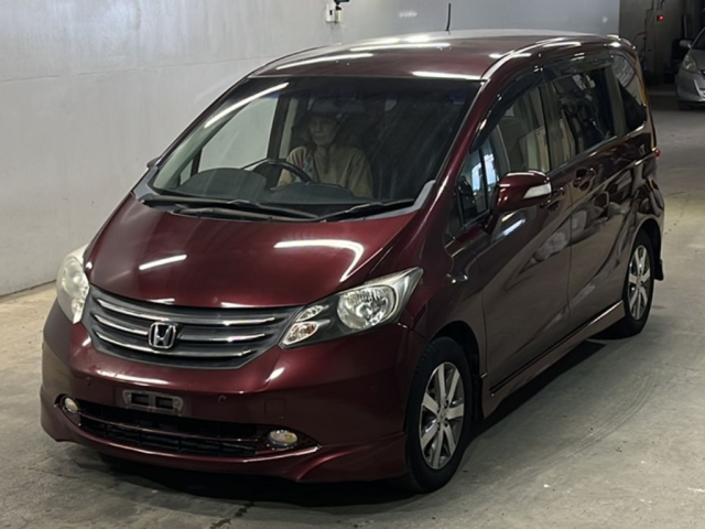 HONDA FREED 2010