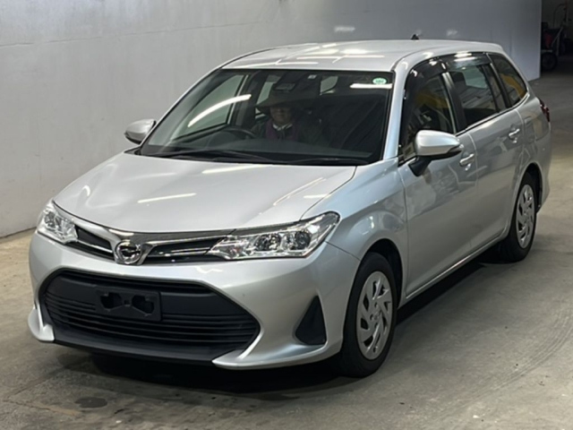 TOYOTA COROLLA FIELDER 2018