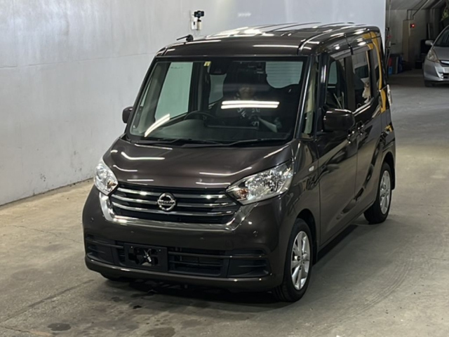 NISSAN DAYZ ROOX 2018