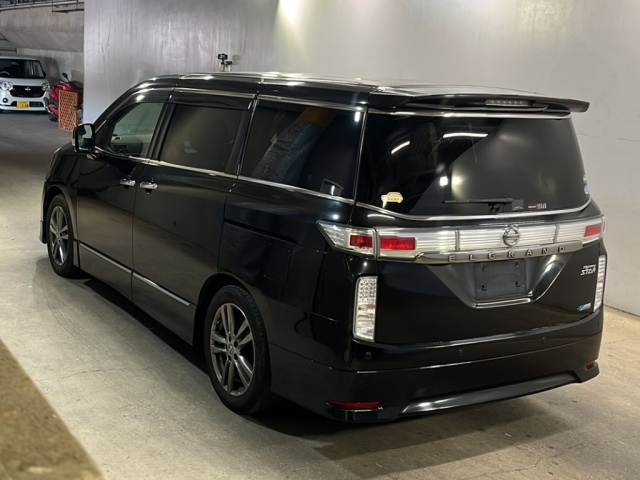 NISSAN ELGRAND 2013
