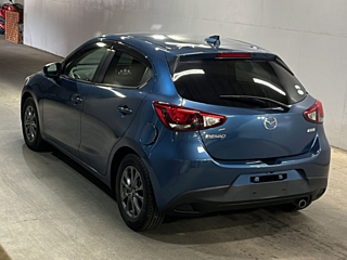 MAZDA DEMIO 2017
