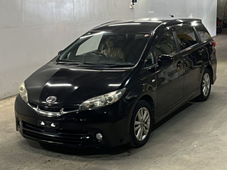 TOYOTA WISH 2010