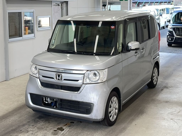 HONDA N BOX 2018