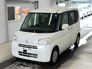 DAIHATSU TANTO 2010