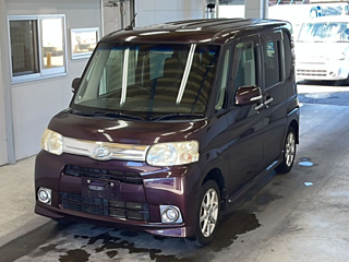 DAIHATSU TANTO 2013