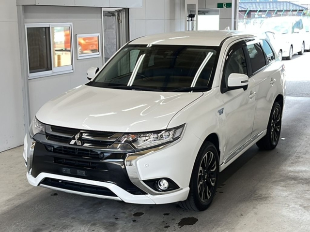 MITSUBISHI OUTLANDER PHEV 2018