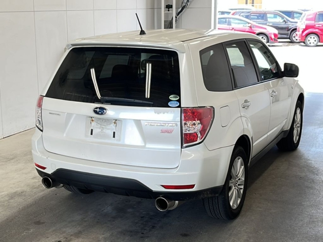 SUBARU FORESTER 2009