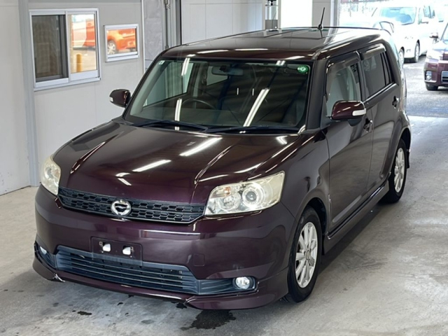 TOYOTA COROLLA RUMION 2011