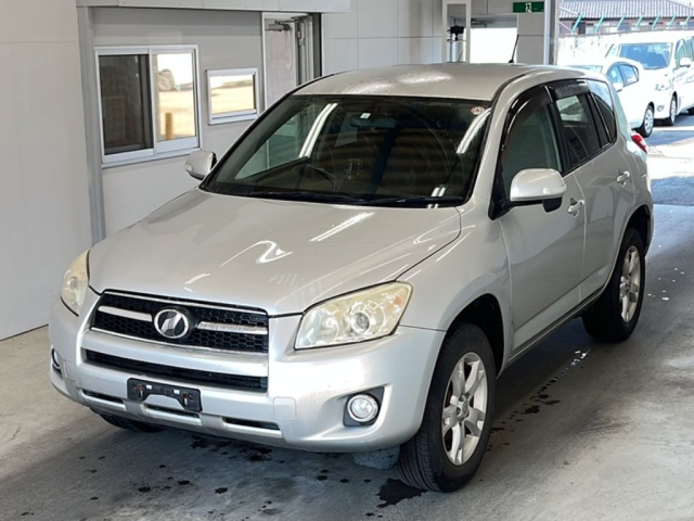 TOYOTA RAV4 2010