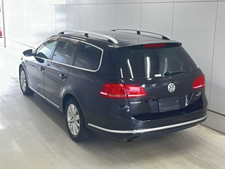 VOLKSWAGEN PASSAT VARIANT 2014