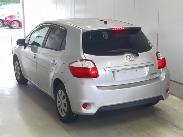 TOYOTA AURIS 2009