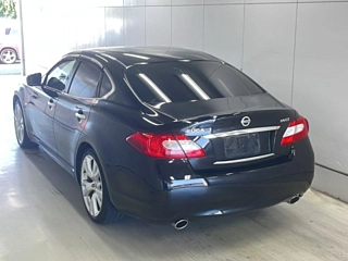 NISSAN FUGA 2011