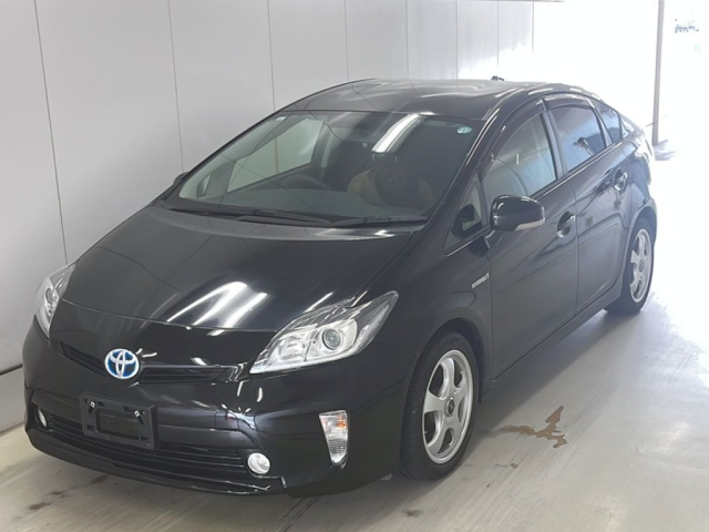TOYOTA PRIUS 2013