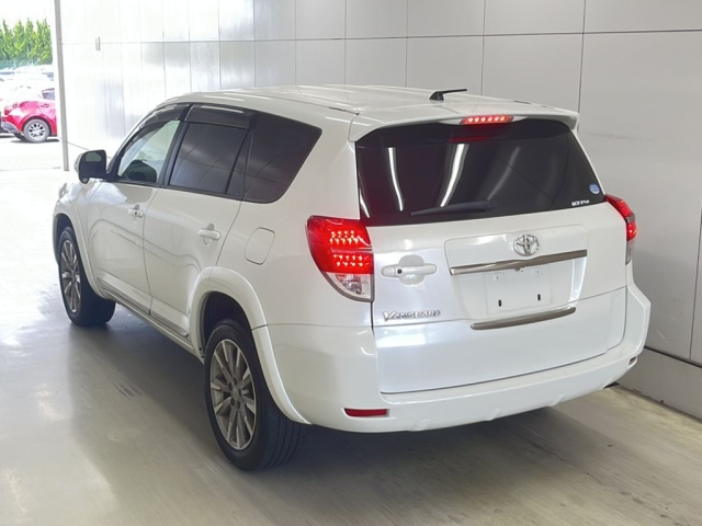 TOYOTA VANGUARD 2013