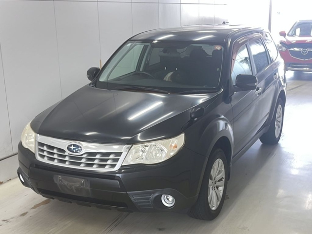 SUBARU FORESTER 2011