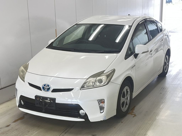 TOYOTA PRIUS 2012
