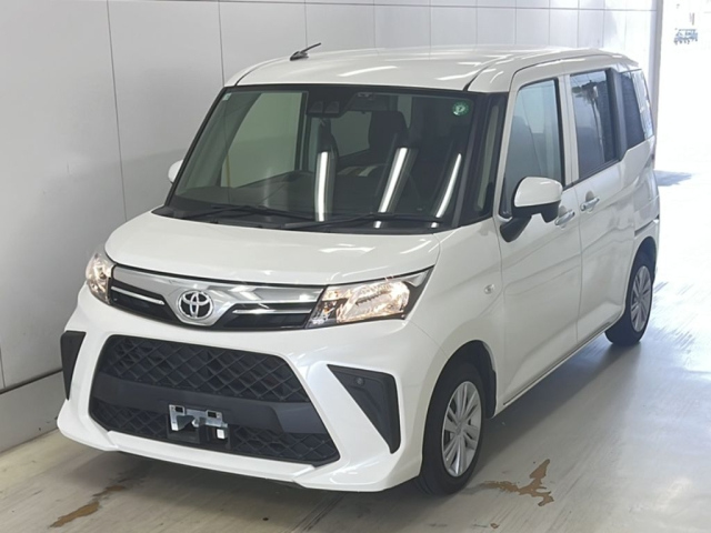 TOYOTA ROOMY 2022