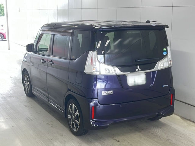 MITSUBISHI DELICA D2 2018
