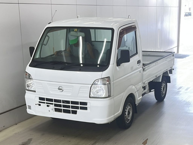 NISSAN CLIPPER TRUCK 2017