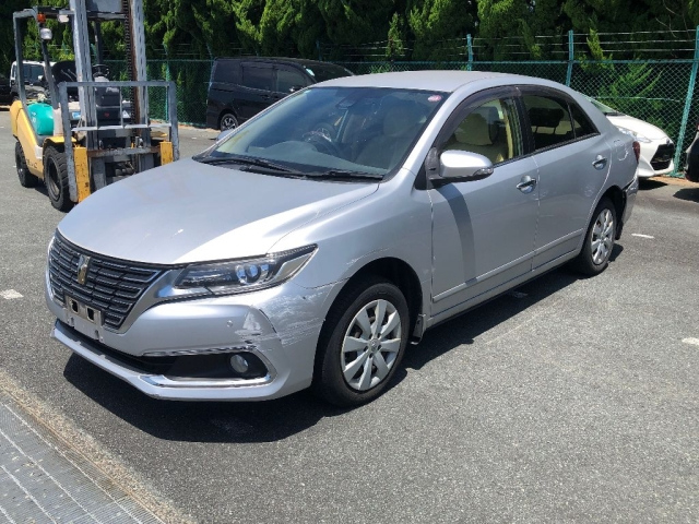 TOYOTA PREMIO 2016
