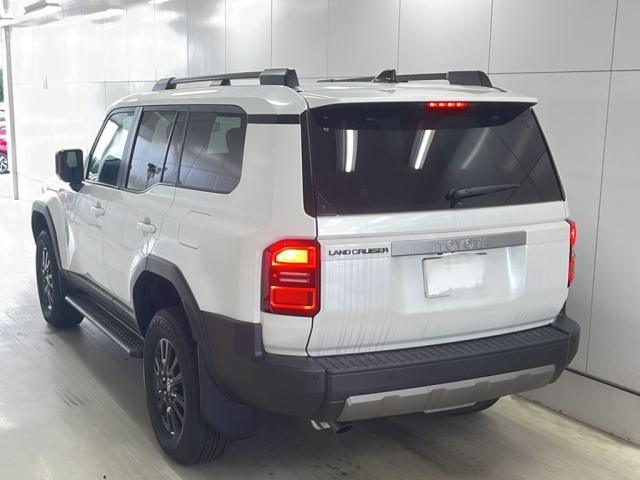 TOYOTA LAND CRUISER 2024