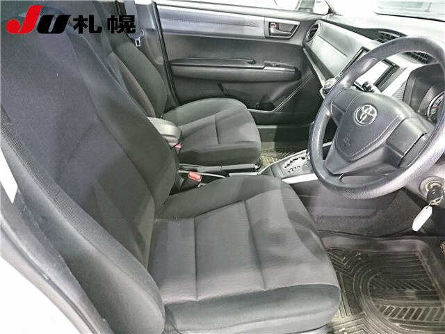 TOYOTA COROLLA FIELDER 2013