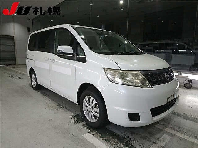 NISSAN SERENA 2010
