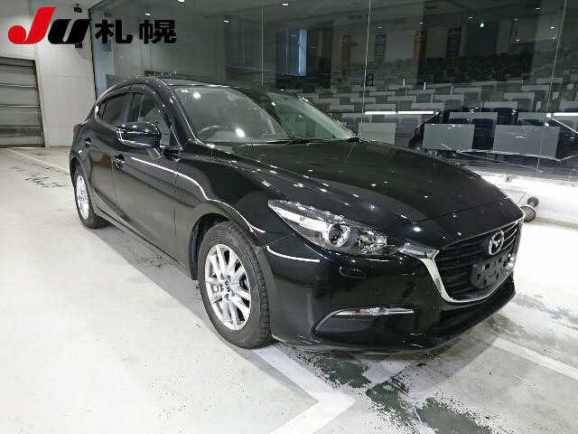 MAZDA AXELA 2017
