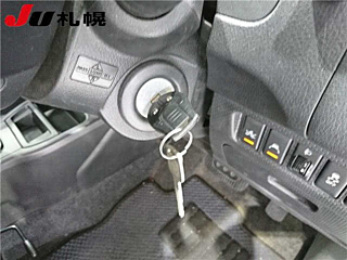 NISSAN AD 2020