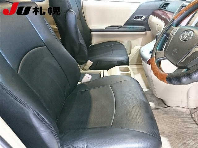TOYOTA ALPHARD 2008
