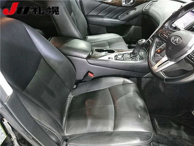 NISSAN SKYLINE 2018