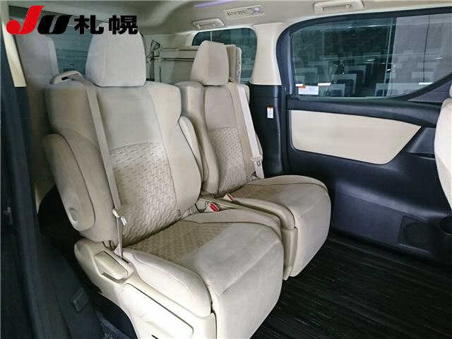 TOYOTA VELLFIRE 2015