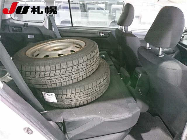 TOYOTA COROLLA FIELDER 2017