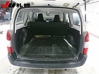 TOYOTA SUCCEED 2018
