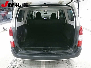 TOYOTA PROBOX 2018