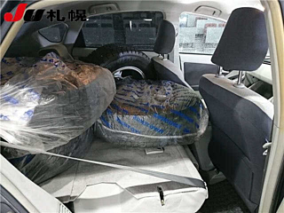TOYOTA PRIUS 2010