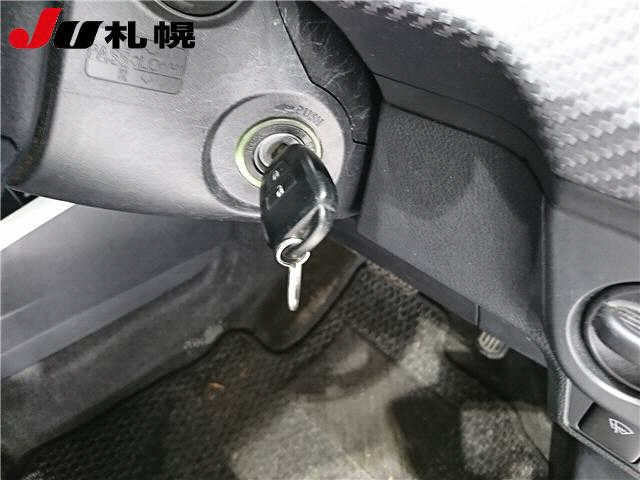 TOYOTA COROLLA FIELDER 2012