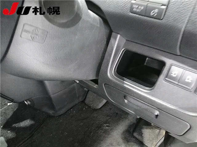 NISSAN SERENA 2011