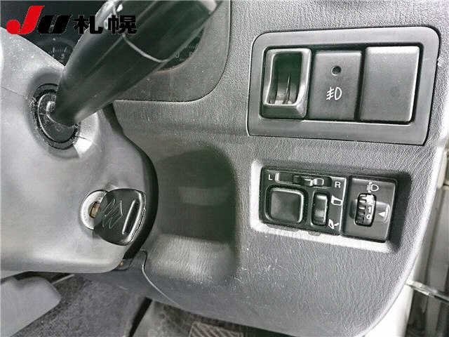 SUZUKI JIMNY 2016