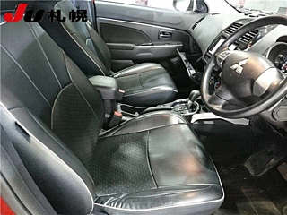 MITSUBISHI RVR 2011