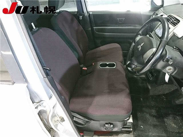 MITSUBISHI TOPPO 2008