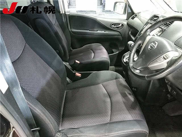 NISSAN SERENA 2011