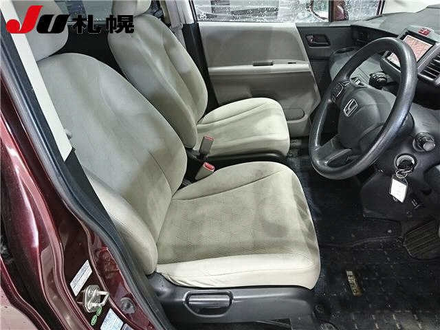 HONDA FREED 2008